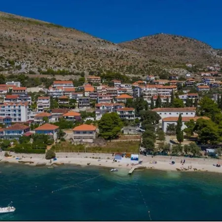 Trogir-villa Max Trogir